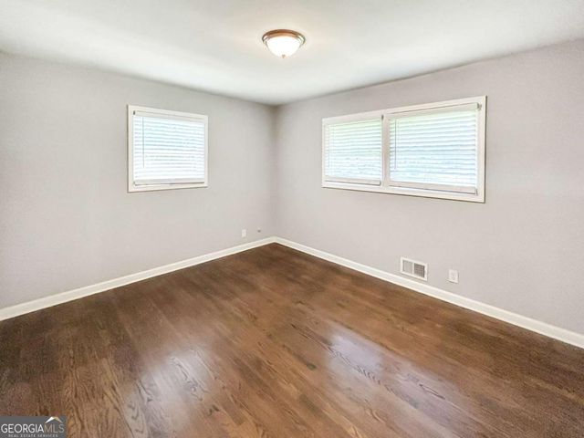 4564 Myrtle Hill Road NE, Kennesaw, GA 30144