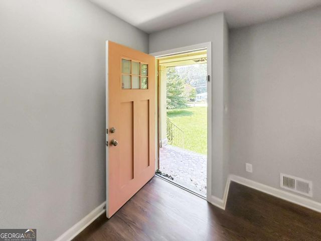 4564 Myrtle Hill Road NE, Kennesaw, GA 30144