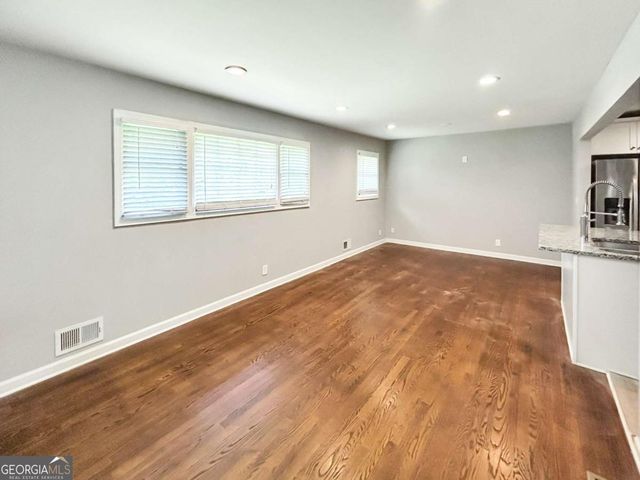 4564 Myrtle Hill Road NE, Kennesaw, GA 30144