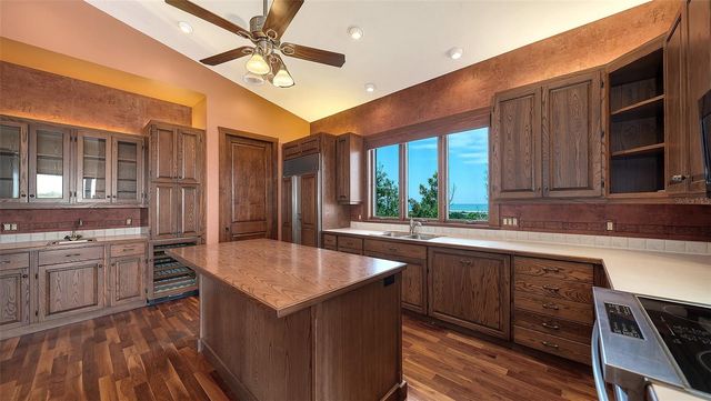 156 EMERSON DRIVE, Sarasota, FL 34236