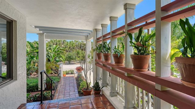 156 EMERSON DRIVE, Sarasota, FL 34236