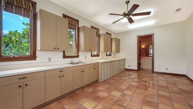 156 EMERSON DRIVE, Sarasota, FL 34236