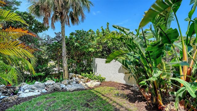 156 EMERSON DRIVE, Sarasota, FL 34236