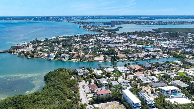 156 EMERSON DRIVE, Sarasota, FL 34236