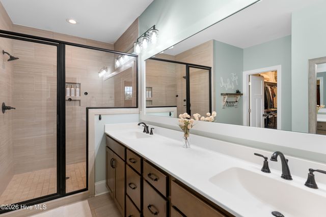 170 Twining Rose Lane, Holly Ridge, NC 28445