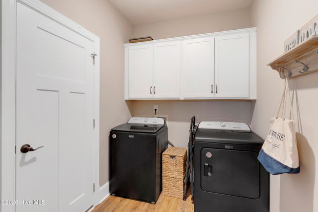 170 Twining Rose Lane, Holly Ridge, NC 28445