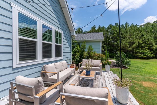 170 Twining Rose Lane, Holly Ridge, NC 28445