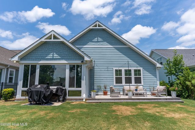 170 Twining Rose Lane, Holly Ridge, NC 28445