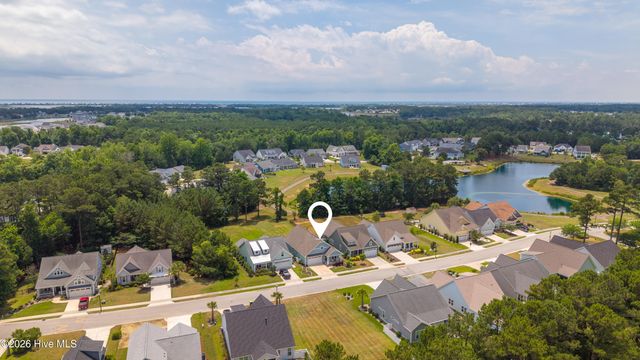 170 Twining Rose Lane, Holly Ridge, NC 28445