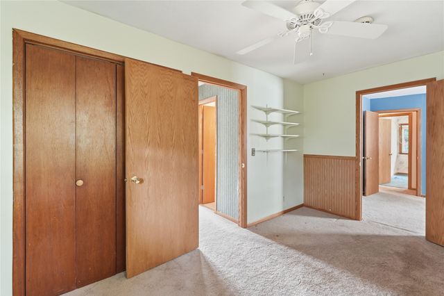 3005 Madison Avenue, Des Moines, IA 50310