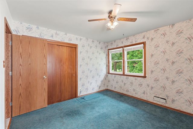 3005 Madison Avenue, Des Moines, IA 50310