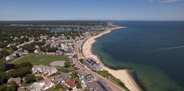 1 Sailaway Lane, Falmouth, MA 02536