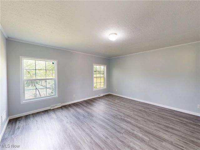 5174 State Route 46 S, Jefferson, OH 44047