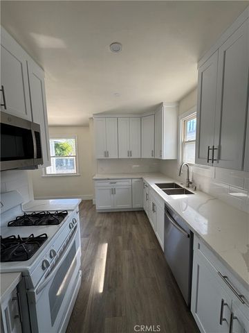 19939 Saticoy, Winnetka, CA 91306