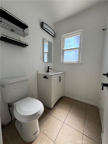 19939 Saticoy, Winnetka, CA 91306