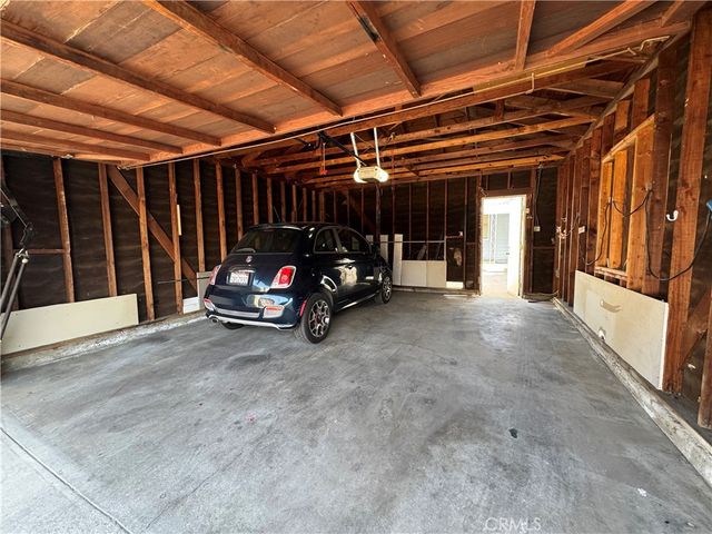 19939 Saticoy, Winnetka, CA 91306