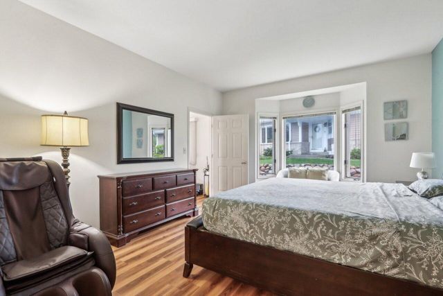 14048 W Waters Edge TRAIL, New Berlin, WI 53151