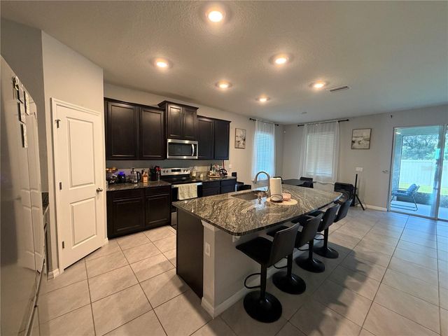3747 CAPRI COAST DRIVE, Plant City, FL 33565