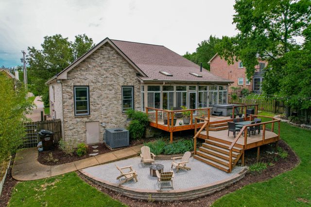 1018 Brookstone Blvd, Mount Juliet, TN 37122