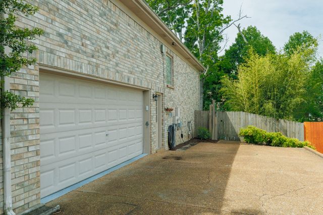 1018 Brookstone Blvd, Mount Juliet, TN 37122