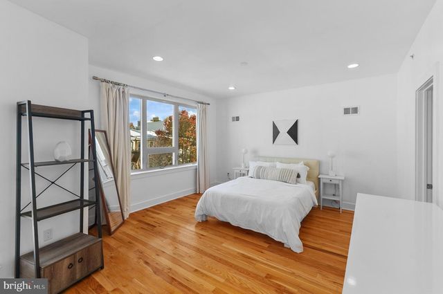 3304 CONRAD ST, Philadelphia, PA 19129