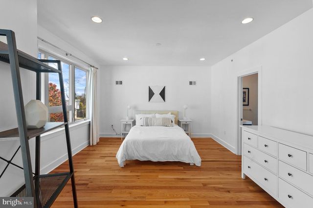 3304 CONRAD ST, Philadelphia, PA 19129