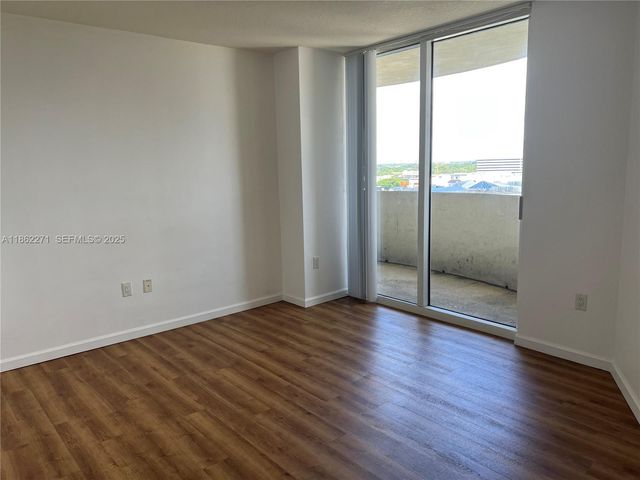 19501 W Country Club Drive 1411, Aventura, FL 33180