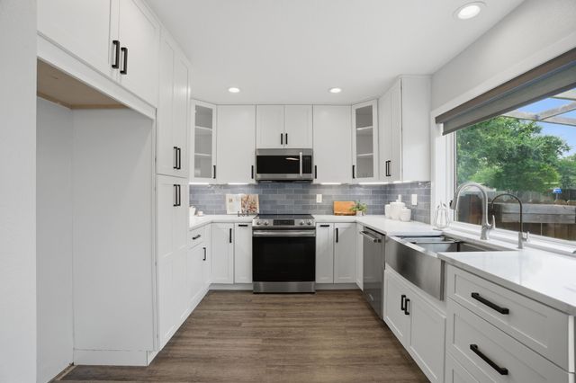 2103 Drake Drive, Richardson, TX 75081