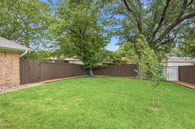 2103 Drake Drive, Richardson, TX 75081