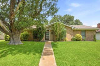 2103 Drake Drive, Richardson, TX 75081