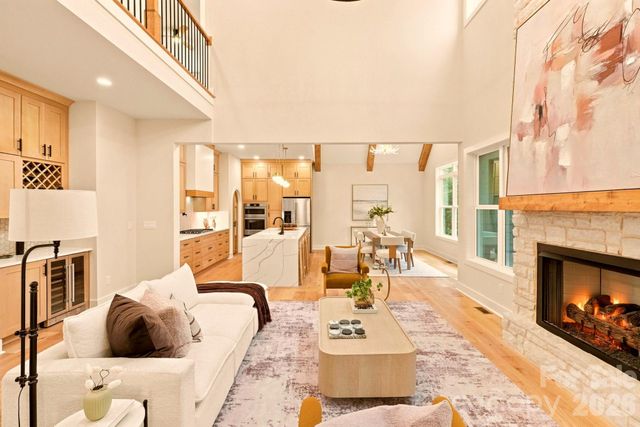 2189 Lighthouse Lane, Connelly Springs, NC 28612