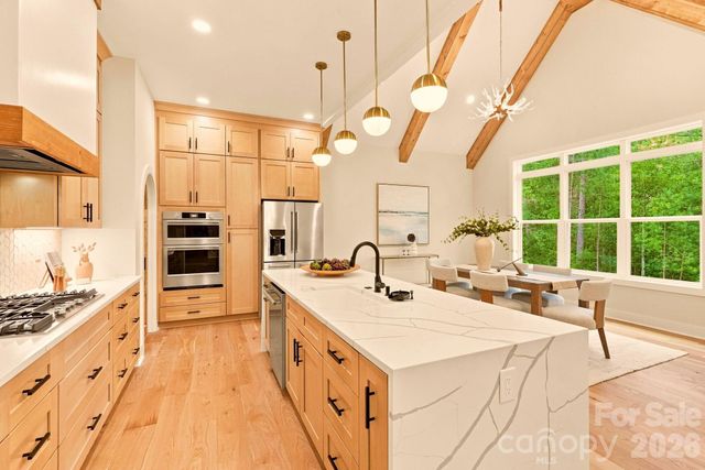 2189 Lighthouse Lane, Connelly Springs, NC 28612
