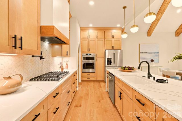 2189 Lighthouse Lane, Connelly Springs, NC 28612
