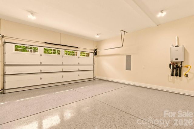 2189 Lighthouse Lane, Connelly Springs, NC 28612