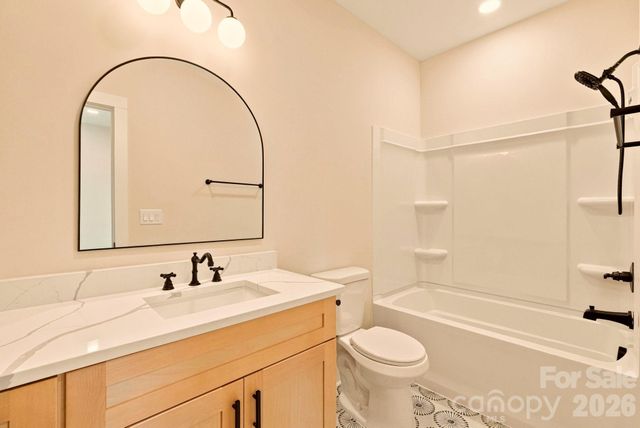 2189 Lighthouse Lane, Connelly Springs, NC 28612