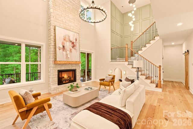 2189 Lighthouse Lane, Connelly Springs, NC 28612