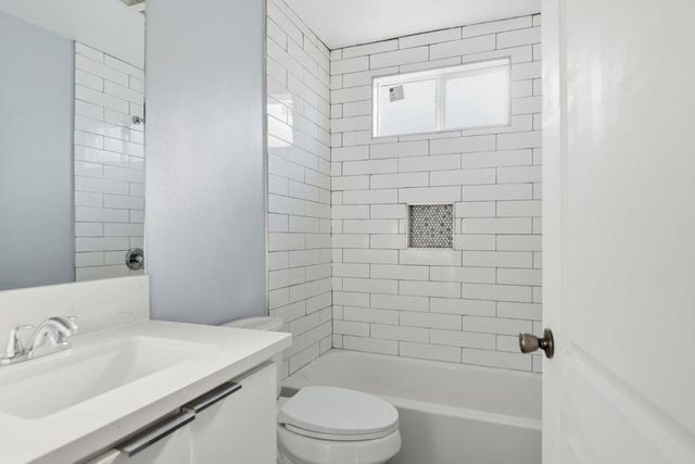 608 E 29th Street, Los Angeles, CA 90011