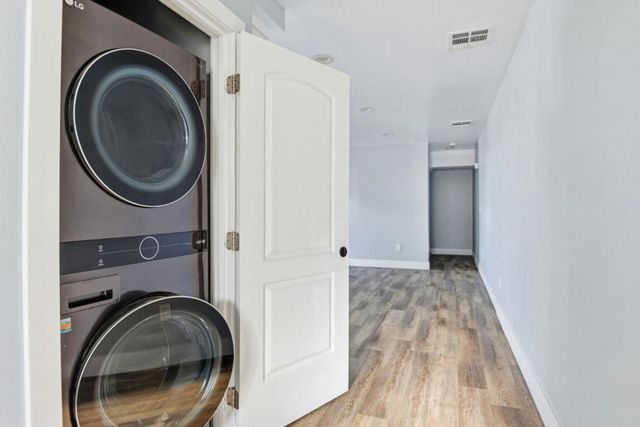 608 E 29th Street, Los Angeles, CA 90011