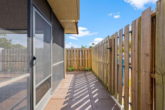 4843 NW 95th Ave, Sunrise, FL 33351