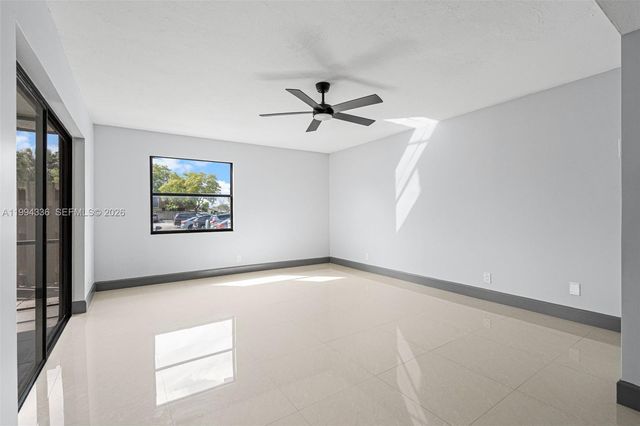 4843 NW 95th Ave, Sunrise, FL 33351