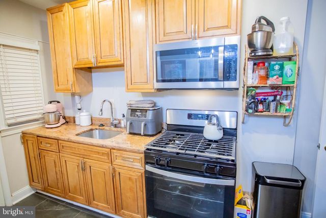 3913 Q ST SE, Washington, DC 20020