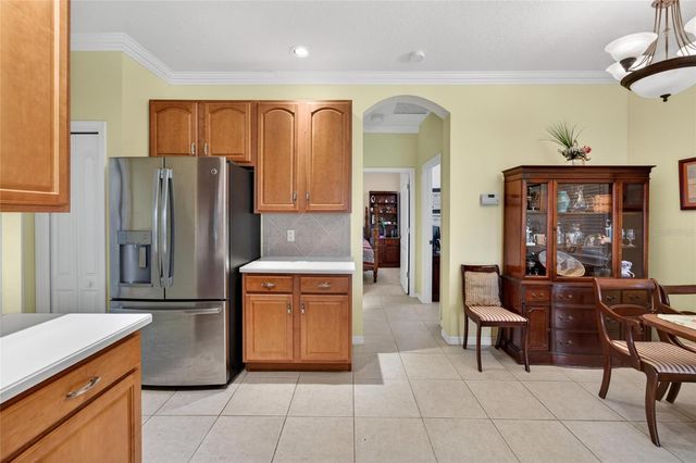 2420 SIFIELD GREENS WAY 2420, Sun City Center, FL 33573