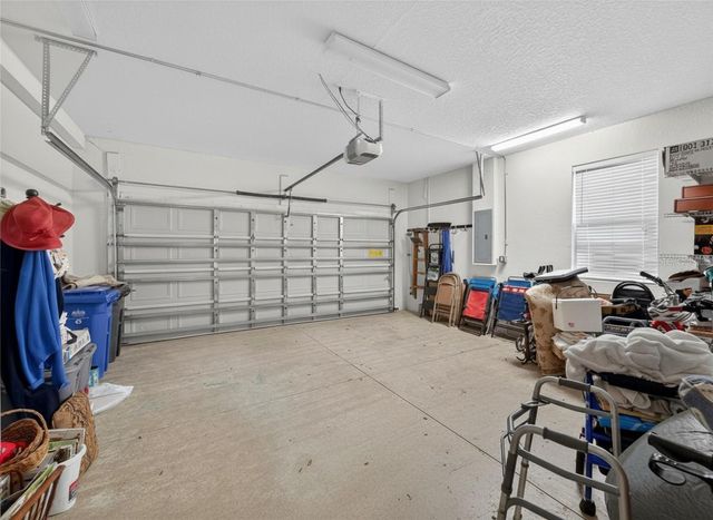 2420 SIFIELD GREENS WAY 2420, Sun City Center, FL 33573
