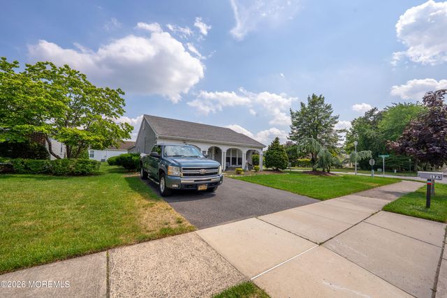 179 Buckingham Drive N, Manchester, NJ 08759