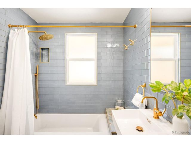 2270 S Emerson St, Denver, CO 80210