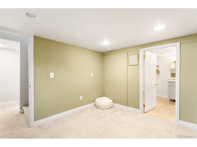 2270 S Emerson St, Denver, CO 80210