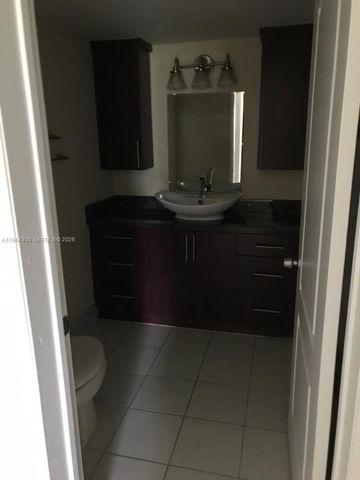 4772 NW 97th Pl 219, Doral, FL 33178