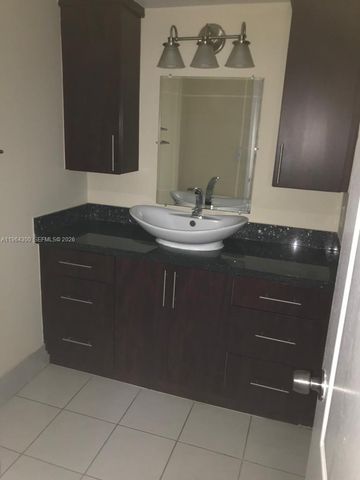 4772 NW 97th Pl 219, Doral, FL 33178