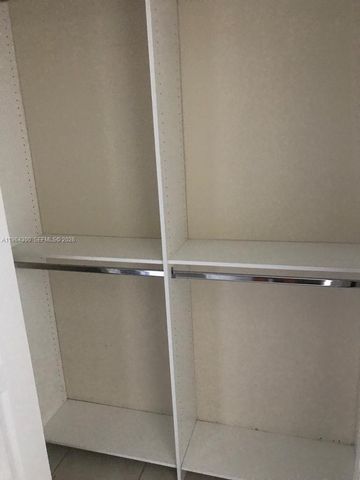 4772 NW 97th Pl 219, Doral, FL 33178