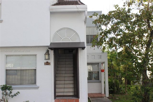 4772 NW 97th Pl 219, Doral, FL 33178
